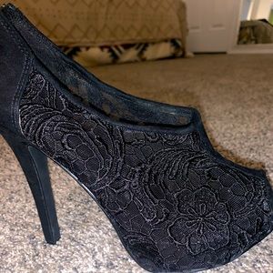 Apt. 9 Peep Toe Lace Heels